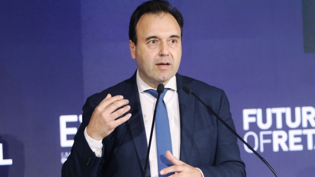 Υπογράφηκε το Προεδρικό Διάταγμα για τον προσωπικό αριθμό - Παπαστεργίου: "H νέα ρύθμιση θα εξαλείψει την ταλαιπωρία των πολιτών"