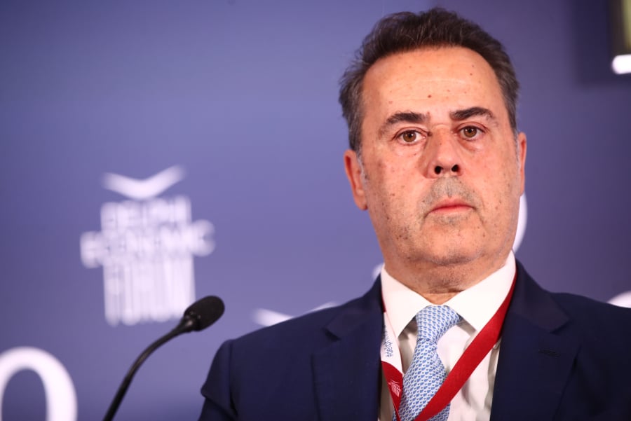 ΠΑΣΟΚ: Ο κ. Παπασταύρου «πετάει τη μπάλα στην εξέδρα» αντί να απαντήσει για την απαξίωση της περιουσίας χιλιάδων μικροϊδιοκτητών