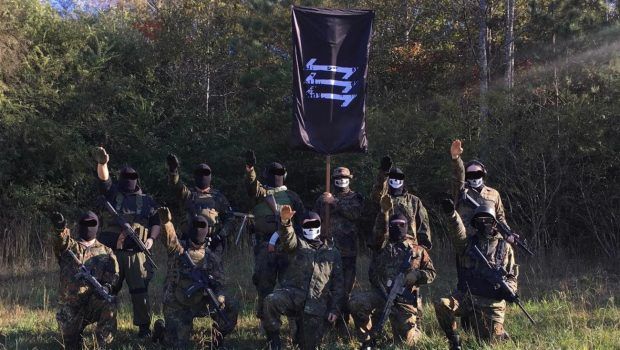 Η ακροδεξιά απειλή επιστρέφει δυναμικά στις ΗΠΑ - Η νεοναζιστική οργάνωση «The Base» και η ανοχή του FBI
